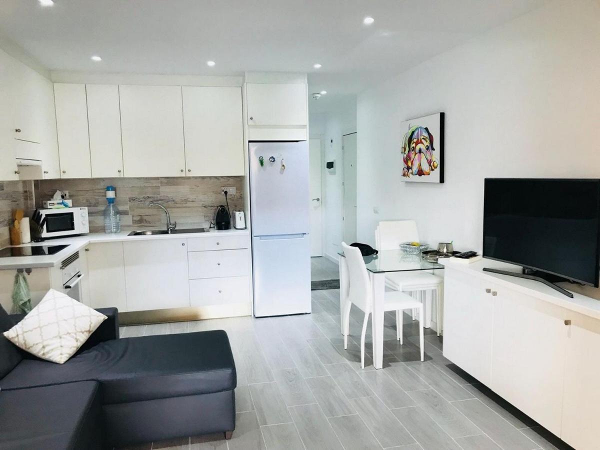 San Marino 2 Apartment Лос Кристианос Екстериор снимка